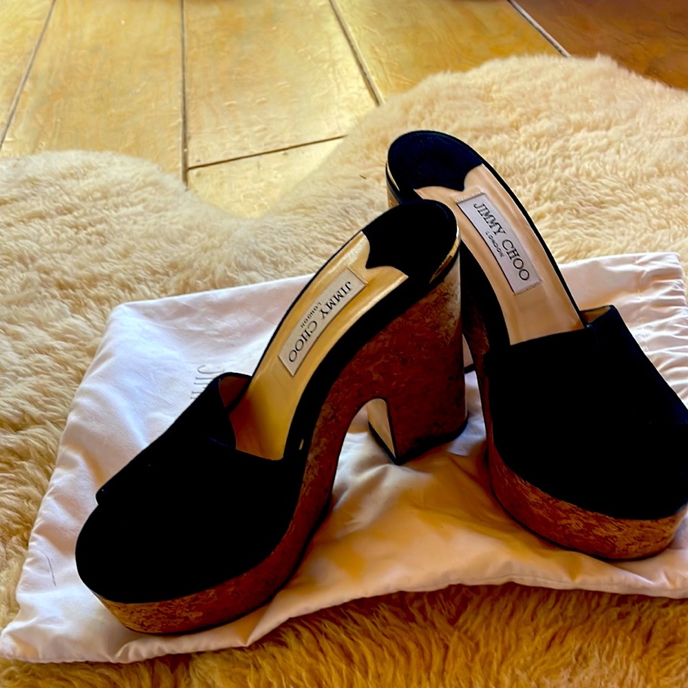 Brand New never been worn jimmy Choo heels